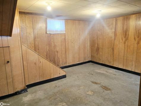 740 Grove Avenue Garner IA 50438