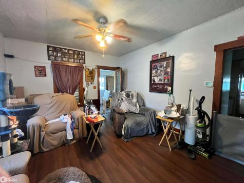 708 2nd Street SW Clarion IA 50525