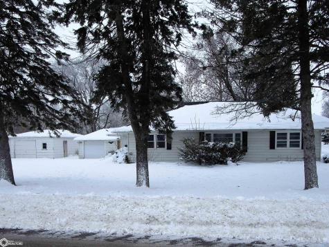 2217 Washington Avenue Iowa Falls IA 50126