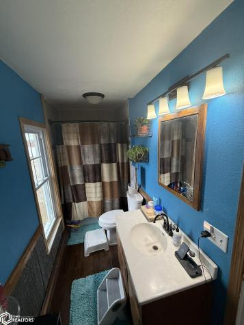 520 290th Street Britt IA 50423