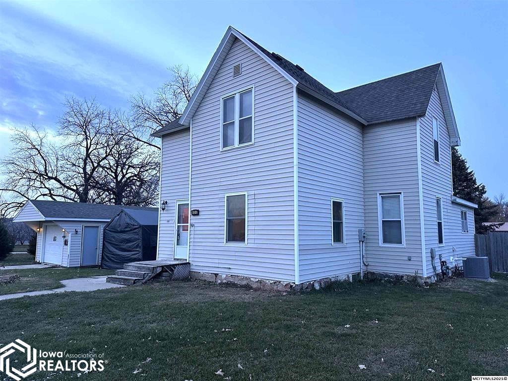 404 W Front Street Lake Mills IA 50450