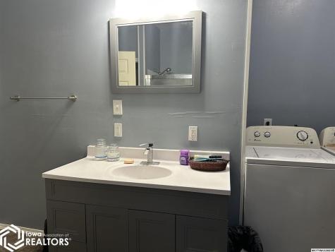 404 W Front Street Lake Mills IA 50450