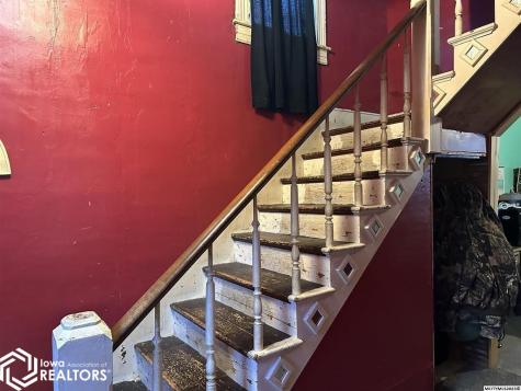 404 W Front Street Lake Mills IA 50450