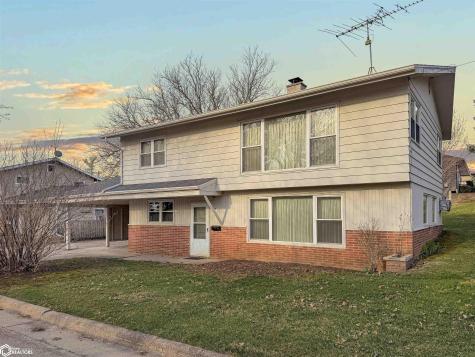 203 11th Street SE Hampton IA 50441