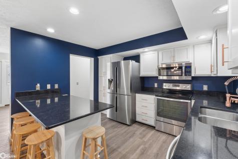 15323 Bayberry Avenue Ventura IA 50482