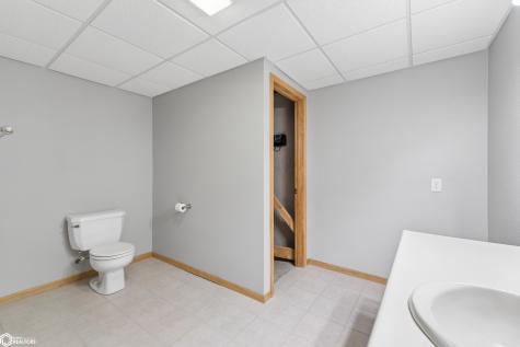 15323 Bayberry Avenue Ventura IA 50482