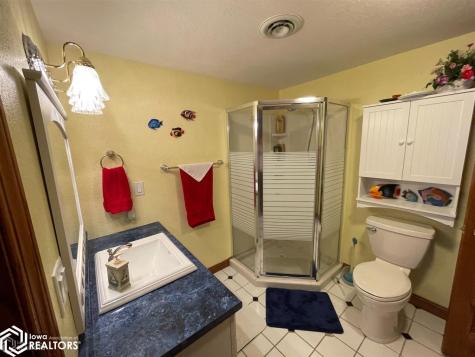 2707 S Lakeview Drive Clear Lake IA 50428-7080