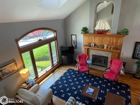 2707 S Lakeview Drive Clear Lake IA 50428-7080