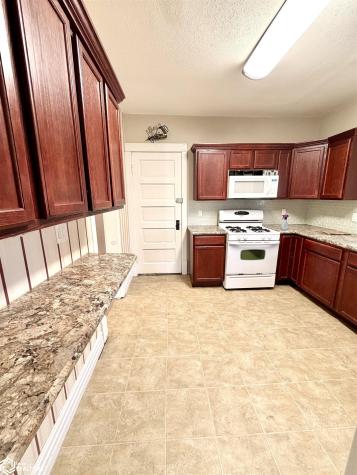 552 8th Street SE Mason City IA 50401
