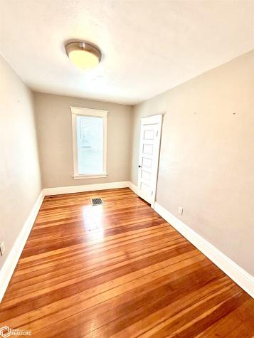552 8th Street SE Mason City IA 50401