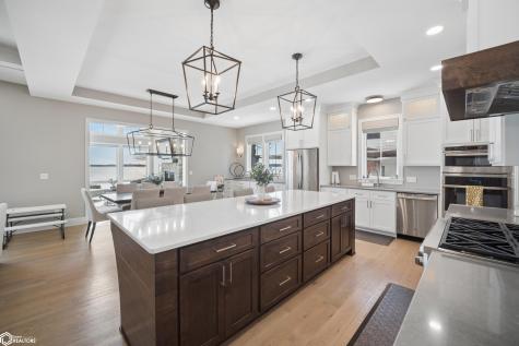 1811 N Shore Drive Clear Lake IA 50428