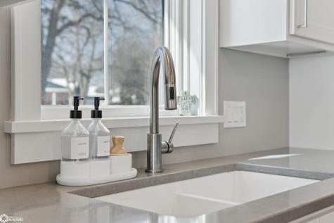 1811 N Shore Drive Clear Lake IA 50428
