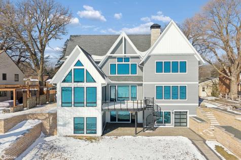 1811 N Shore Drive Clear Lake IA 50428