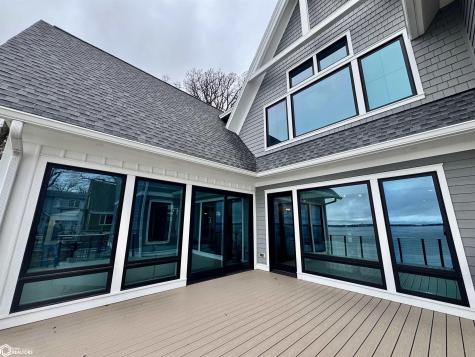 1811 N Shore Drive Clear Lake IA 50428