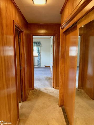 903 2nd Avenue NE Clarion IA 50525