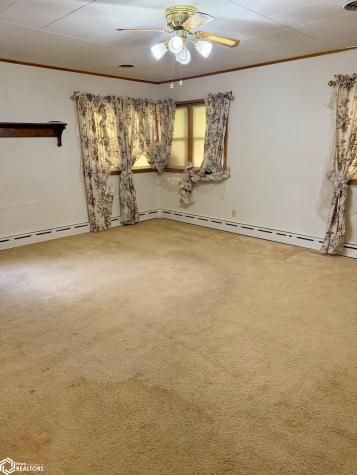 903 2nd Avenue NE Clarion IA 50525
