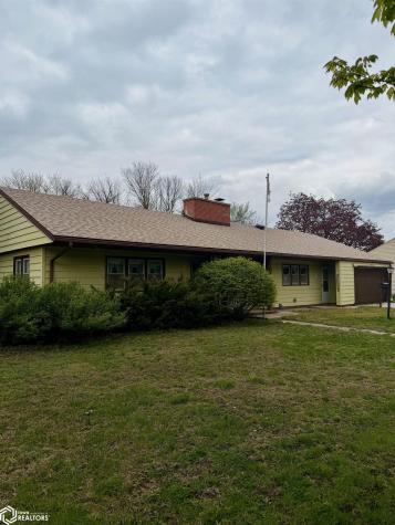 903 2nd Avenue NE Clarion IA 50525