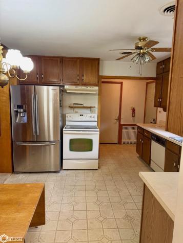 903 2nd Avenue NE Clarion IA 50525