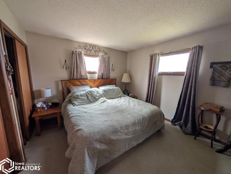 413 1st Street N Rockwell IA 50469