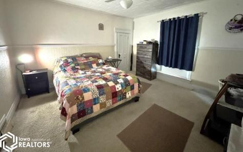 602 Central Avenue E Hampton IA 50441
