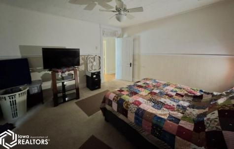 602 Central Avenue E Hampton IA 50441