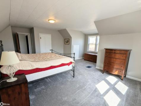 570 310th Street Woden IA 50484