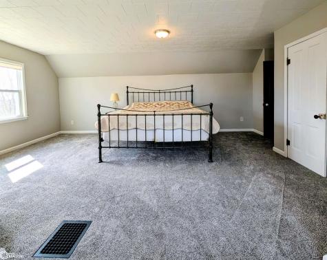570 310th Street Woden IA 50484