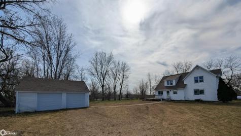 570 310th Street Woden IA 50484