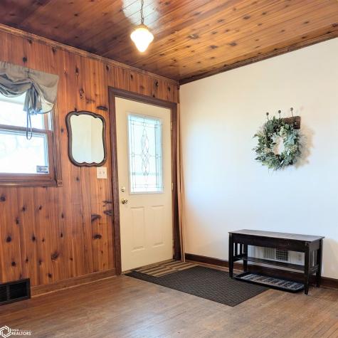 570 310th Street Woden IA 50484