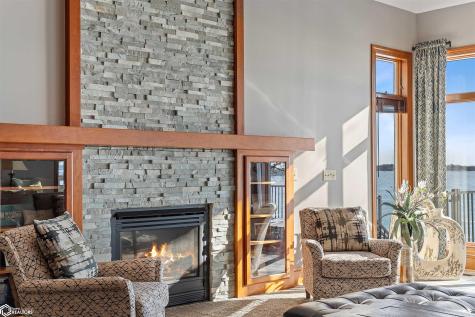 1419 N Shore Drive Clear Lake IA 50428