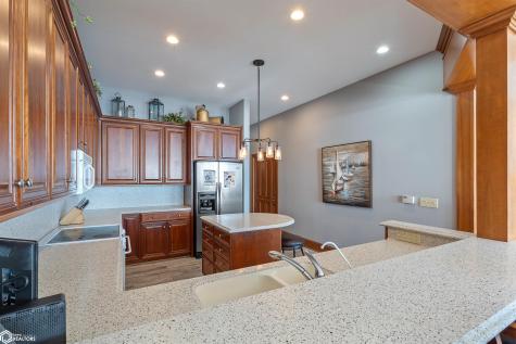 1419 N Shore Drive Clear Lake IA 50428
