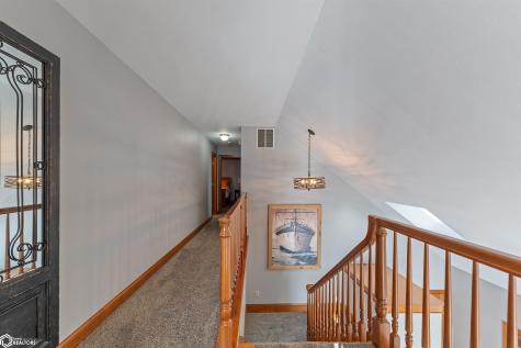 1419 N Shore Drive Clear Lake IA 50428