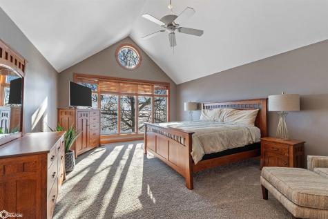 1419 N Shore Drive Clear Lake IA 50428
