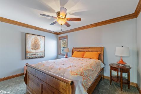 1419 N Shore Drive Clear Lake IA 50428