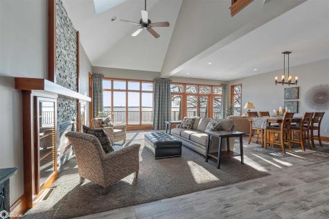 1419 N Shore Drive Clear Lake IA 50428