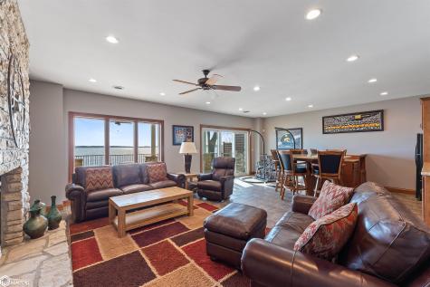 1419 N Shore Drive Clear Lake IA 50428