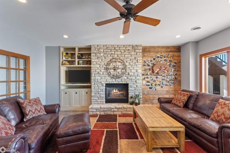 1419 N Shore Drive Clear Lake IA 50428
