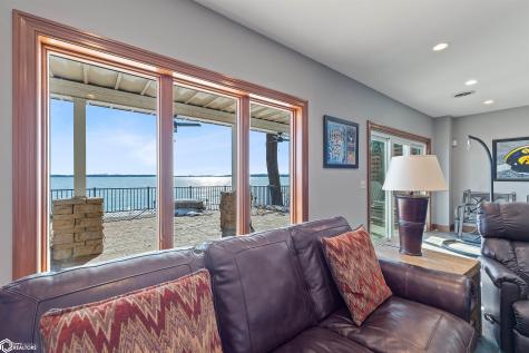 1419 N Shore Drive Clear Lake IA 50428