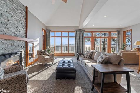 1419 N Shore Drive Clear Lake IA 50428