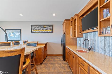 1419 N Shore Drive Clear Lake IA 50428