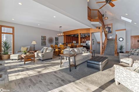 1419 N Shore Drive Clear Lake IA 50428