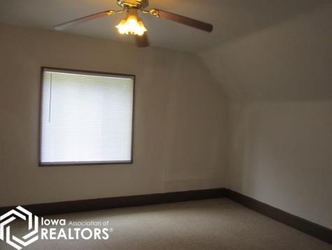 303 5th Avenue NE Belmond IA 50421