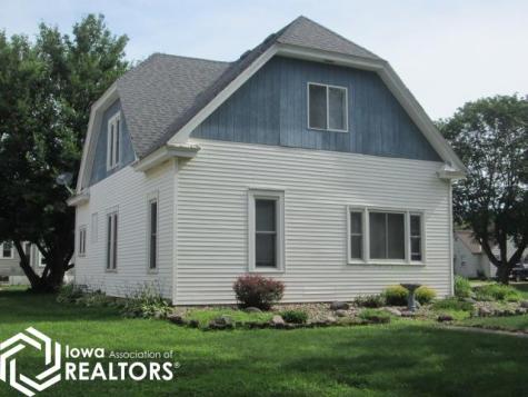 303 5th Avenue NE Belmond IA 50421