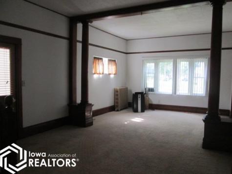 303 5th Avenue NE Belmond IA 50421