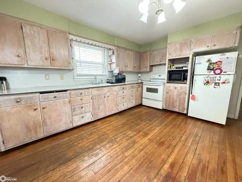 103 S Akir Street Latimer IA 50452