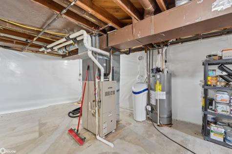 630 W 7th Street Garner IA 50438