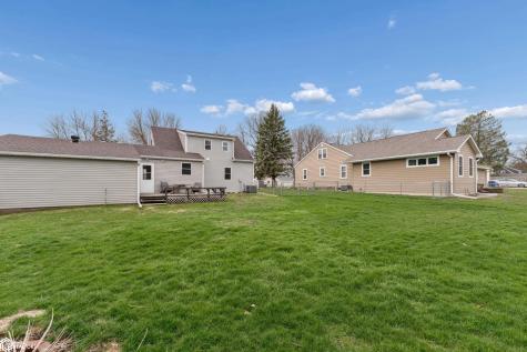 630 W 7th Street Garner IA 50438