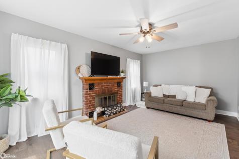 630 W 7th Street Garner IA 50438