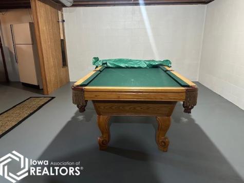 571 2nd Street SE Britt IA 50423