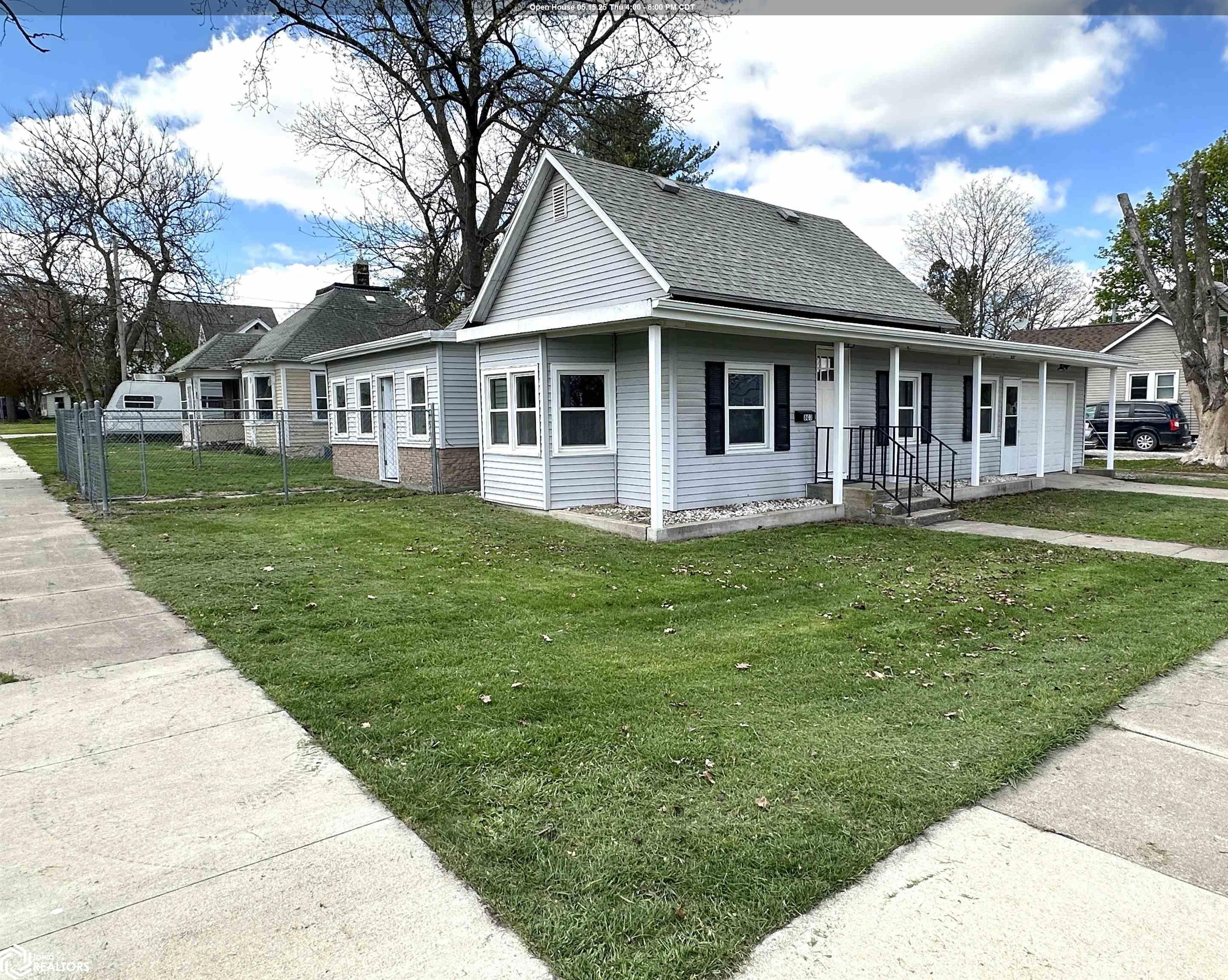 803 Oak Street Iowa Falls IA 50126